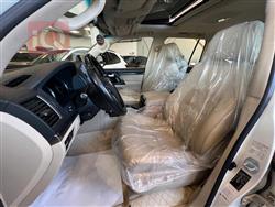 تۆیۆتا لاند کروزەر